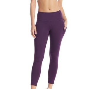 Z by Zella Size XL 7/8 leggings eggplant, EUC